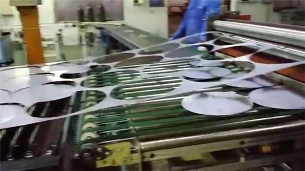 Tranĉantaj Specimenoj