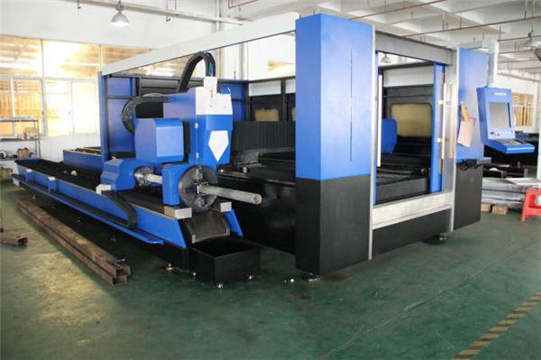 cypcut fibro 3d lasero tranĉanta maŝinon 1070nm laseron ondolongo